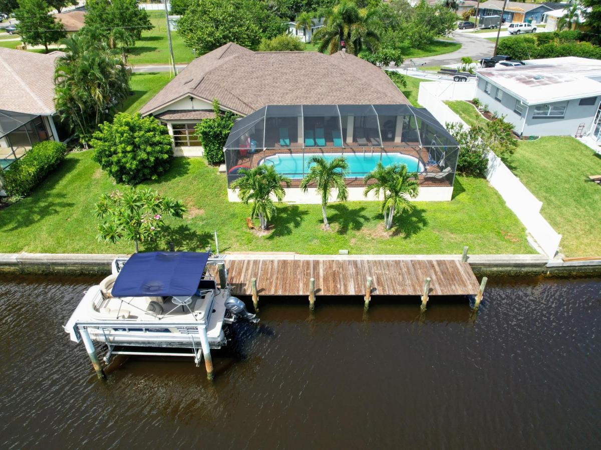 House With A Boatyour Private Waterfront Resort Port Charlotte Eksteriør bilde